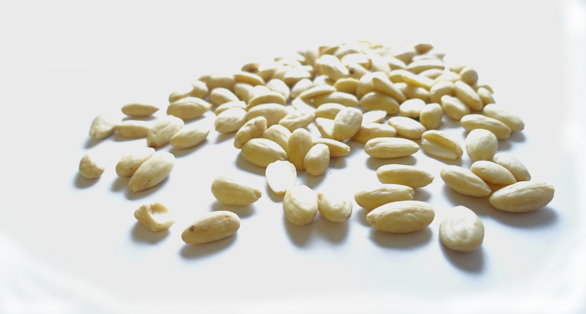 Mandeln BIO, 1 kg, europäische, blanchiert