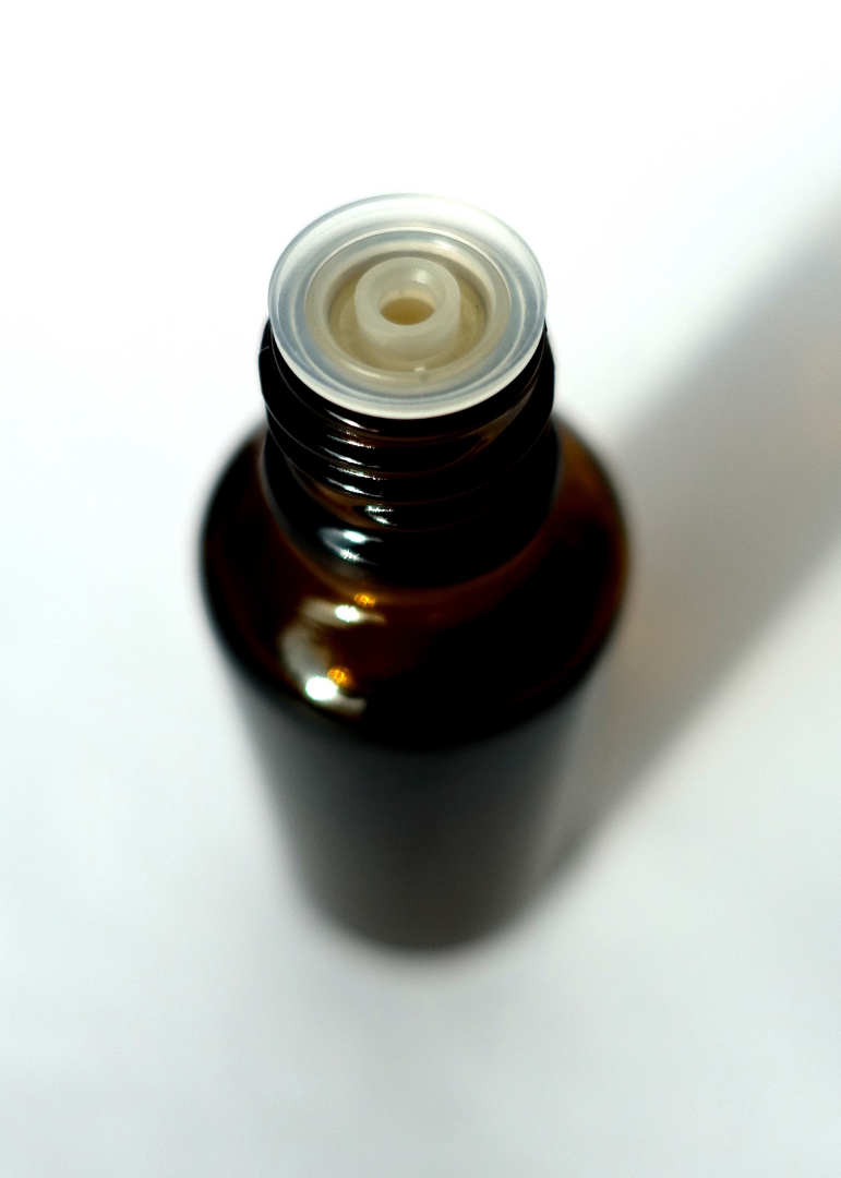 Flasche 30ml braun, mit Tropfer für äth. Öle